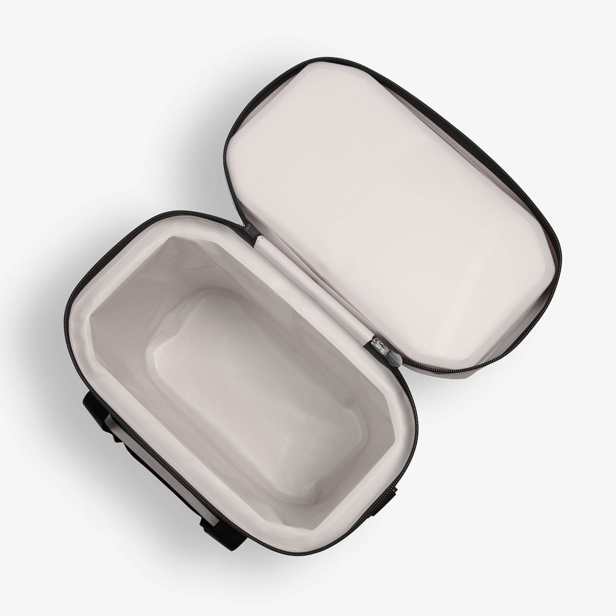 Trailmate? 36-Can Cooler Bag - Image 12